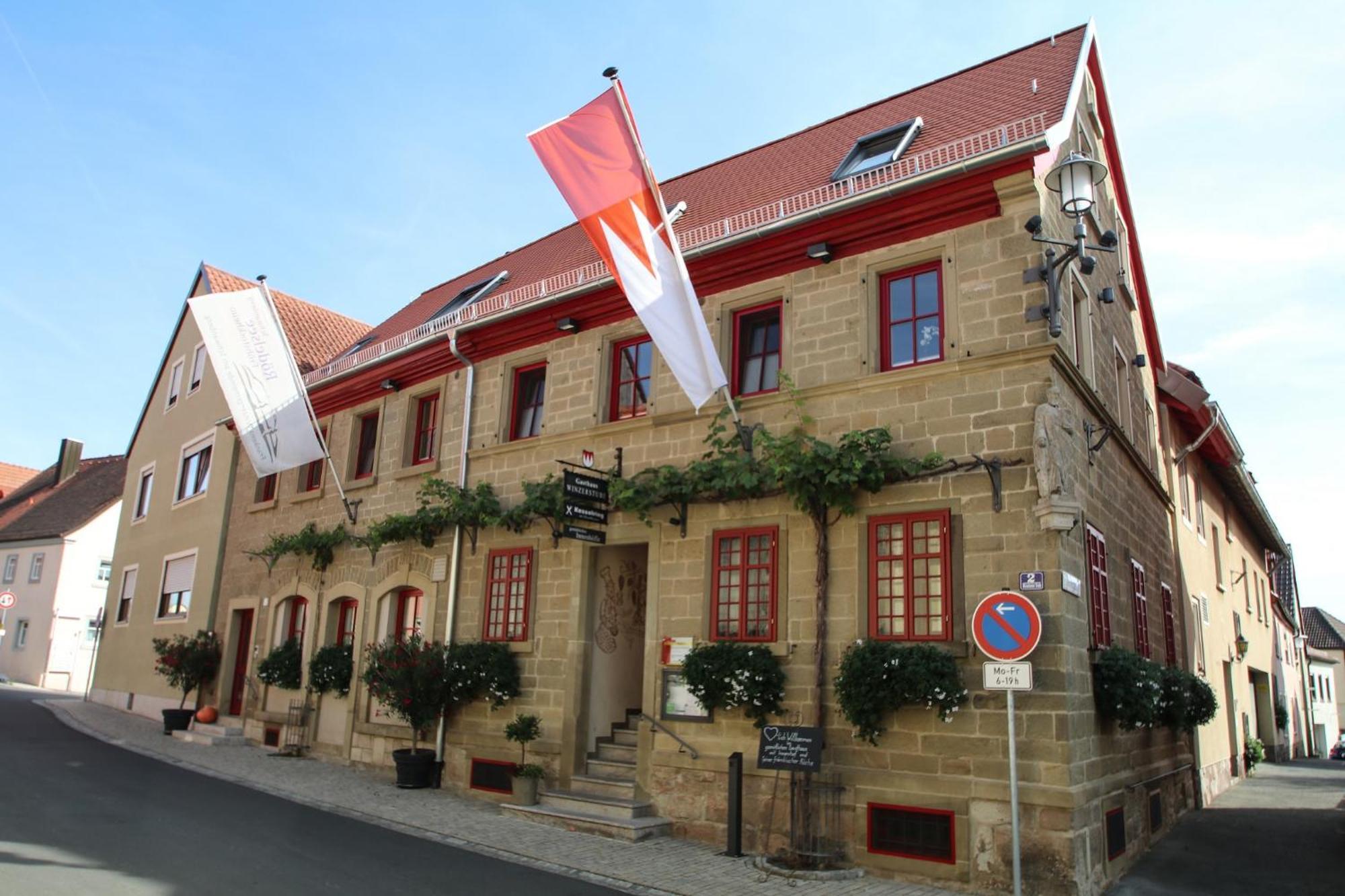 Gasthaus Winzerstube & Hotel Roedelsee Exterior photo